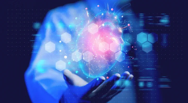 一只发光的数字大脑被伸出的手握着。